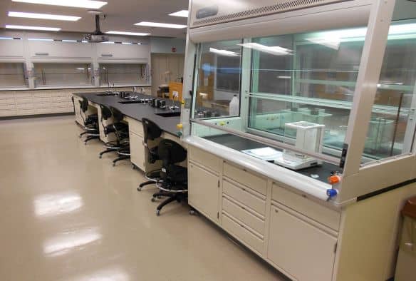 科學(xué)實(shí)驗室建設(shè)：揭秘實(shí)驗室設(shè)計與裝修方案 (2).jpg
