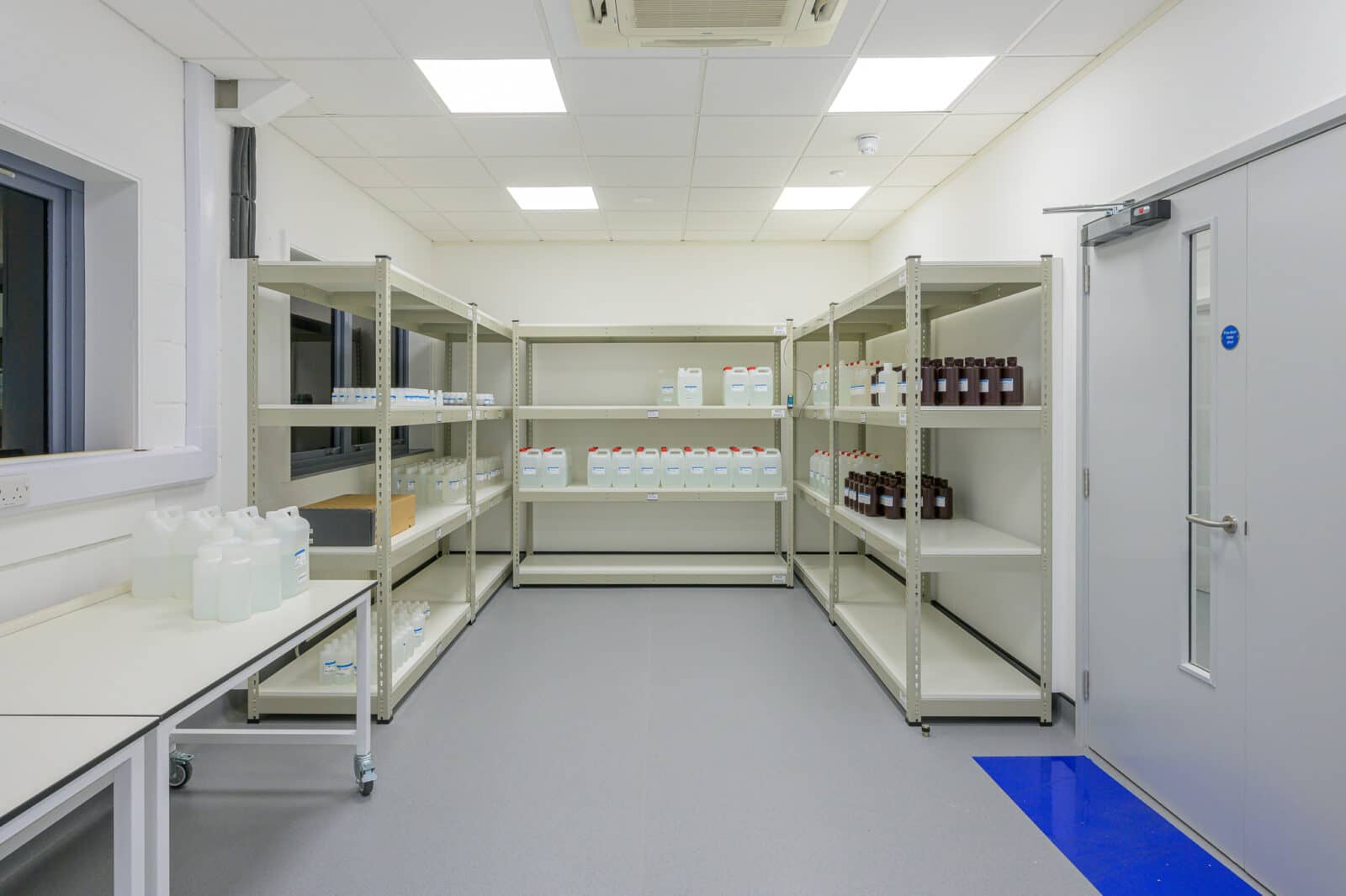 實驗室裝修：一系列設計方案需考慮哪些因素？