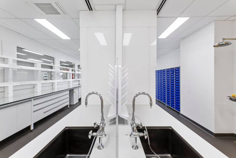 廣州高校化學(xué)實(shí)驗(yàn)室裝修設(shè)計(jì) 廣州高校化學(xué)實(shí)驗(yàn)室裝修設(shè)計(jì)