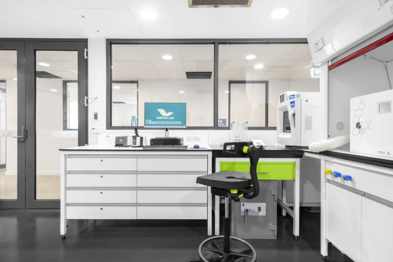 90%的實(shí)驗(yàn)室安全隱患竟源于裝修設(shè)計(jì)！這3步避坑指南趕緊收藏