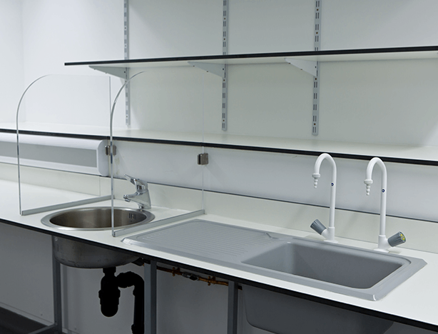 實驗室裝修價格怎么算？看完秒懂（實驗室裝修費用計算指南）